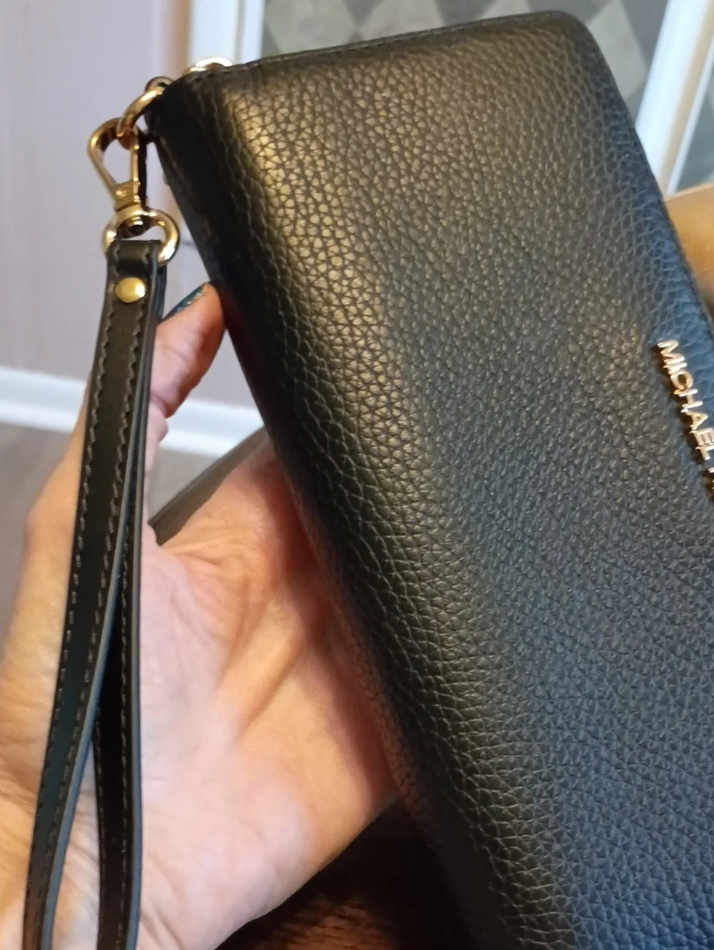Michael Kors Black Leather large Wristlet Wallet organizer